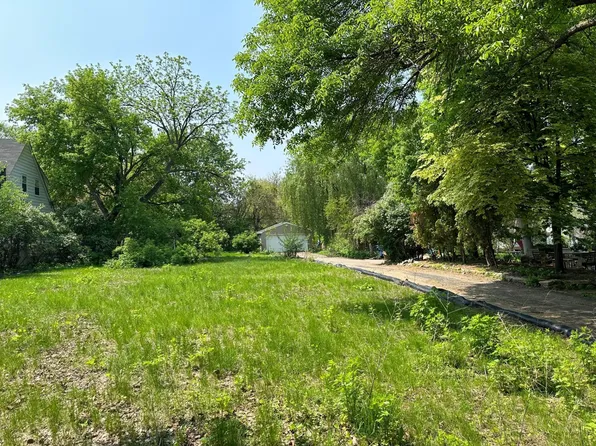 5516 Clinton Ave, Minneapolis, MN 55419