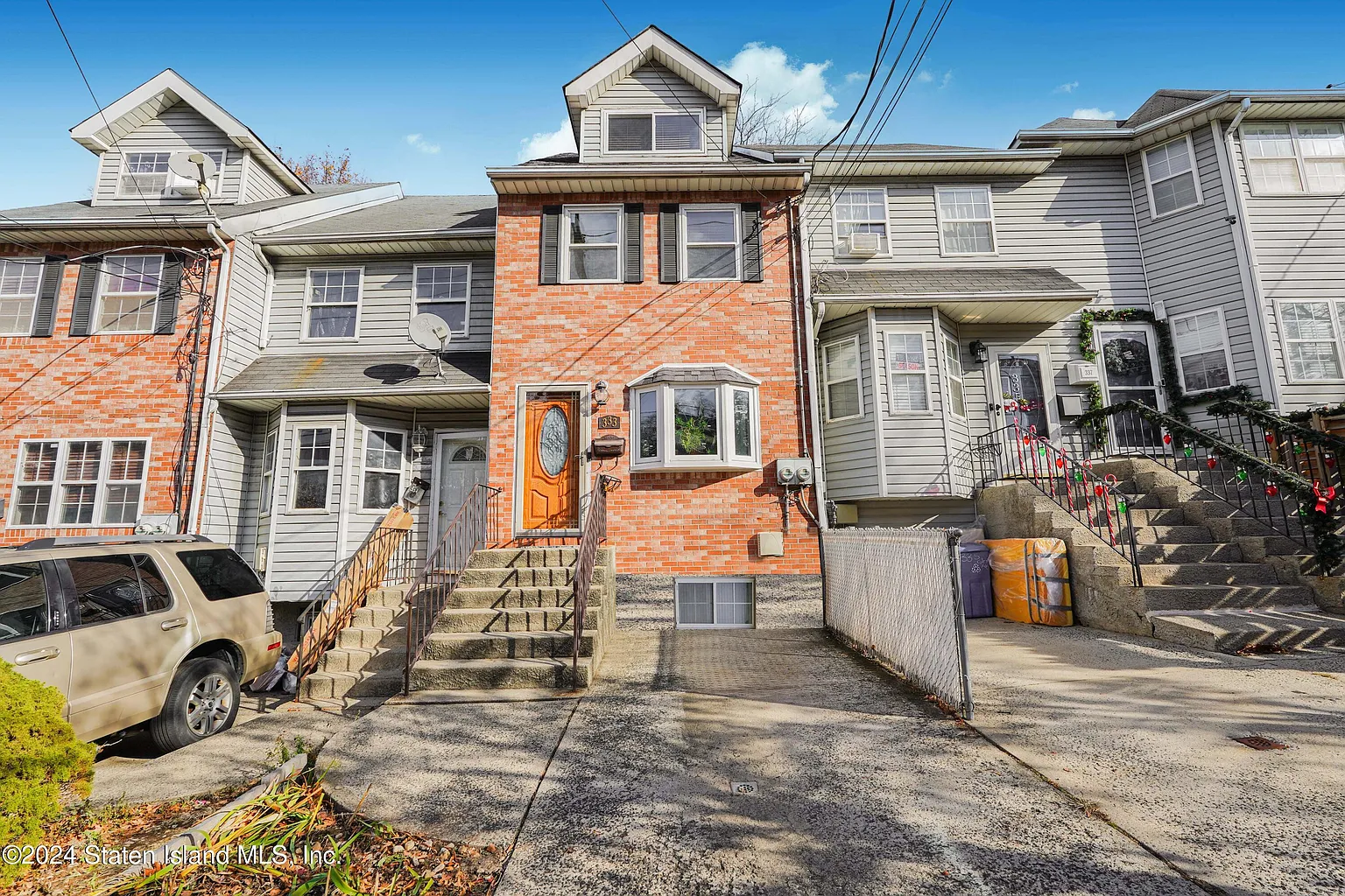 333 Glen Ave photo 1