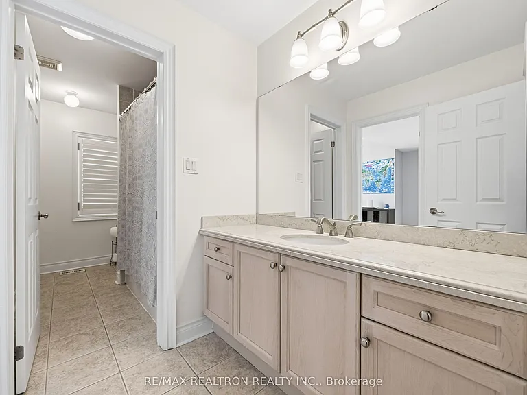 57 Dimarino Dr — Photo 27