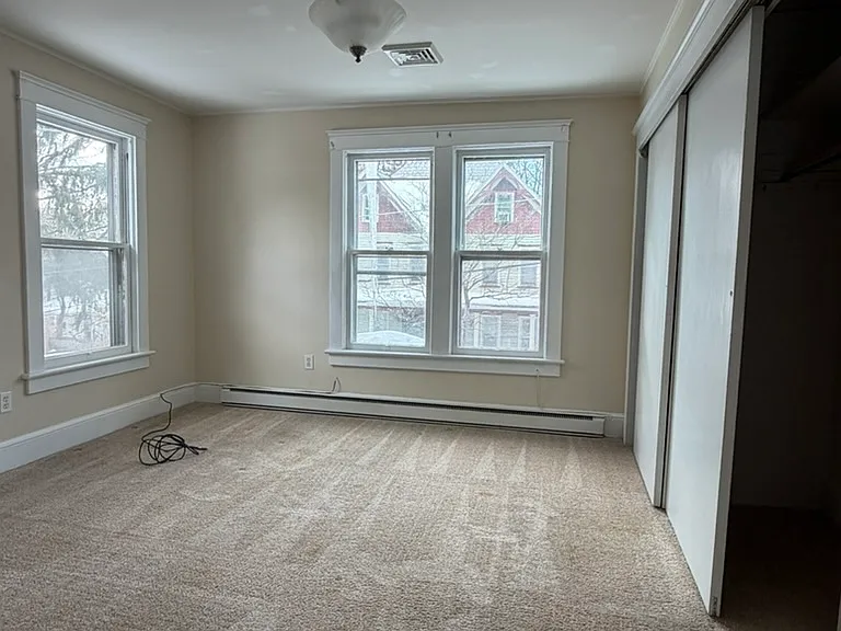 114 N 6th St — Photo 11