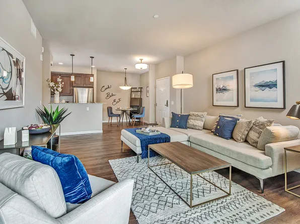 Canyon Oaks Luxury Apartments, 4627 Thomas Lake Harris Dr #208, Santa Rosa, CA 95403