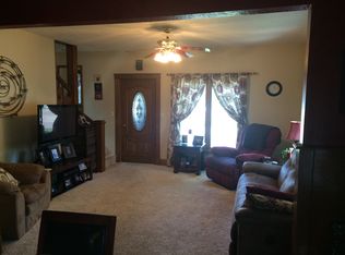 224 7th Ave NE, Aberdeen, SD 57401