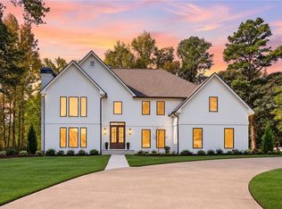 9290 Prestwick Club Dr, Johns Creek, GA 30097