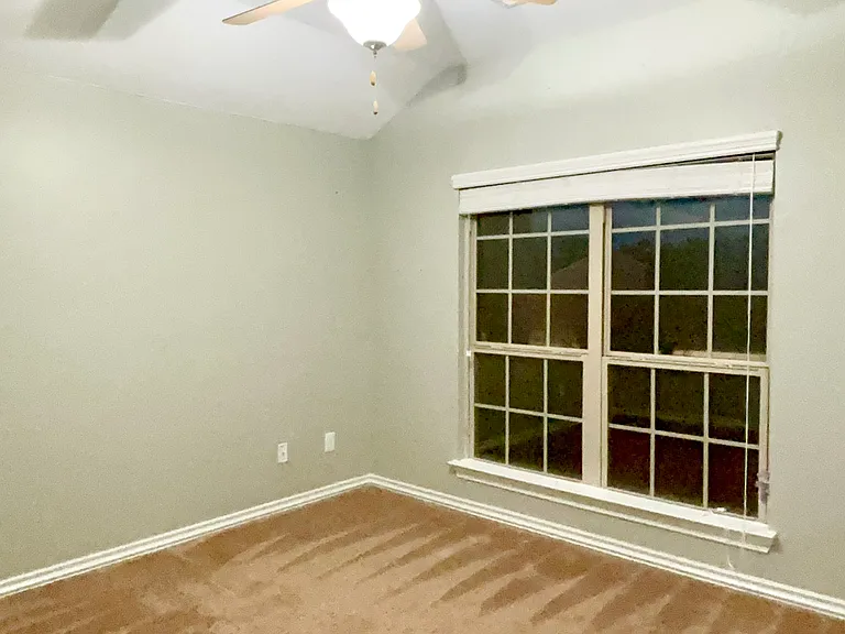 10534 Cruces Dr — Photo 9