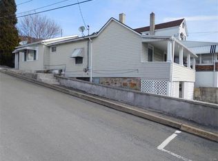 101 E Columbus Ave, Nesquehoning, PA 18240