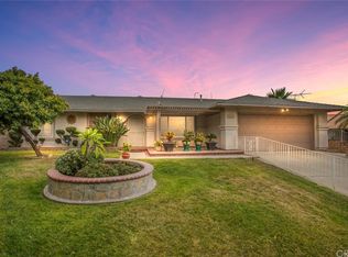 27879 Rainbow Ln, Highland, CA 92346