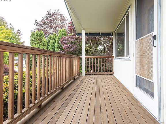 3rd image of 21963 S Somerset Dr