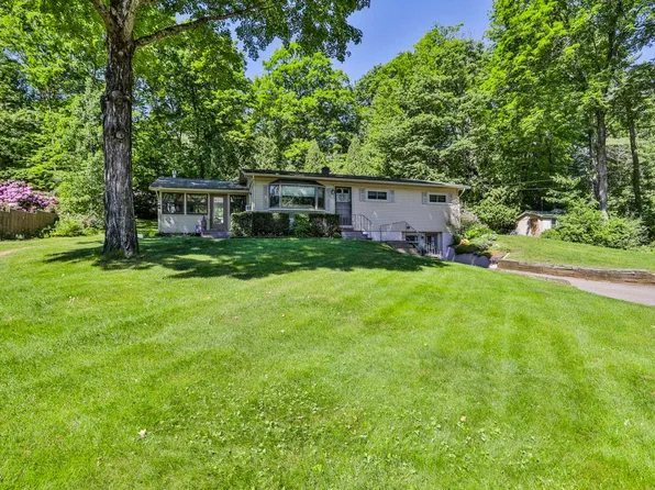 2 Dove Street, Boscawen, NH 03303