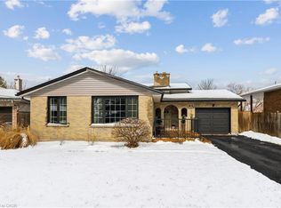 76 Endicott Ter, Welland, ON L3C 5R8