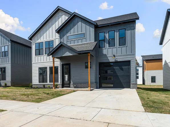 2603 W Berkeley Ave, Rogers, AR 72758