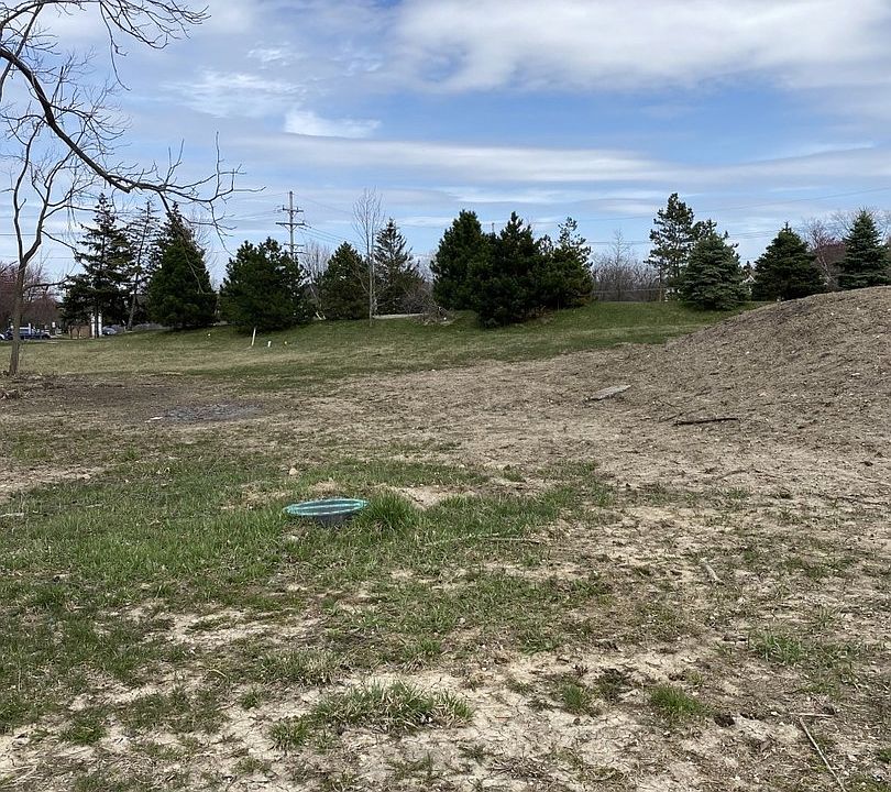 2nd image of 7 Pinnacle Ct