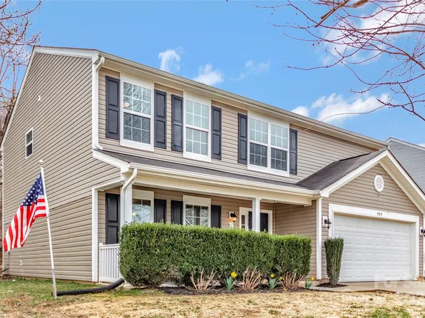 733 Rocky Grove Gln, York, SC 29745