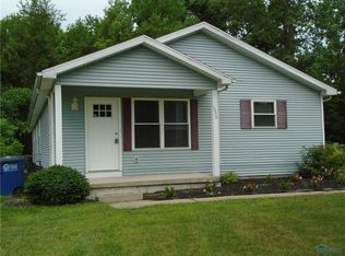 1030 Gribbin Ln, Toledo, OH 43612