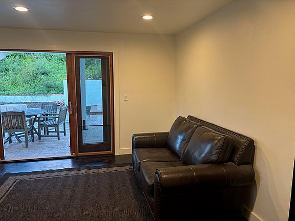 Possibly furnished or partially furnished