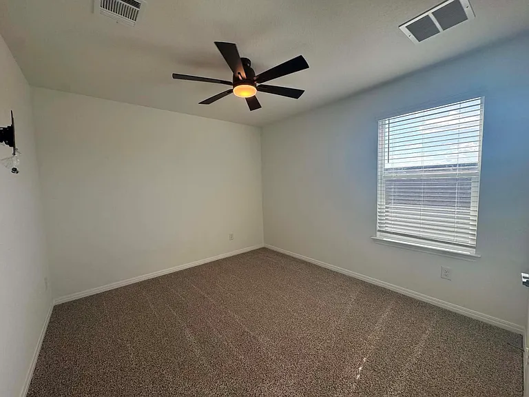 154 Arroyo Sweetwood Cir — Photo 26