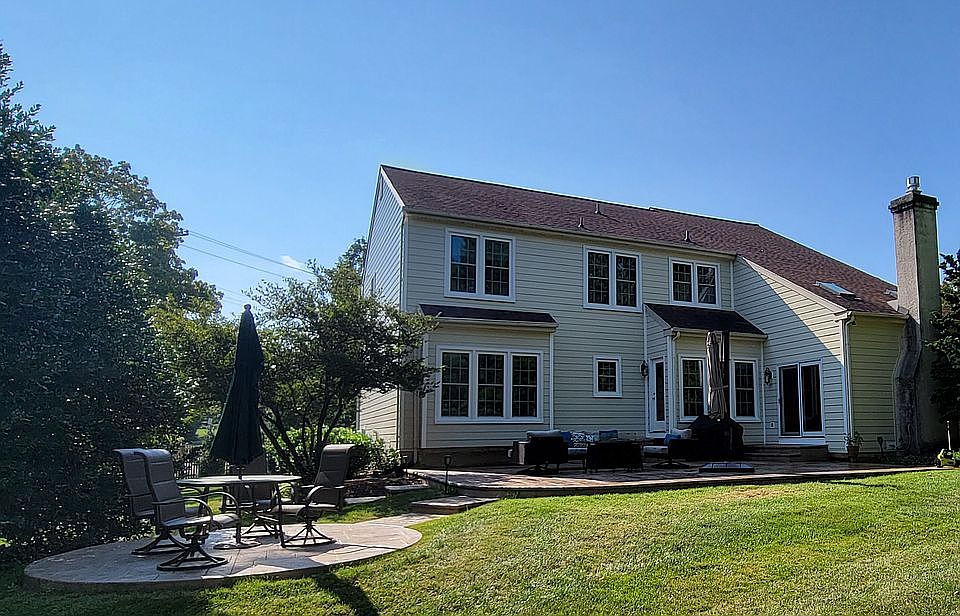 2nd image of 42 Craig Ln