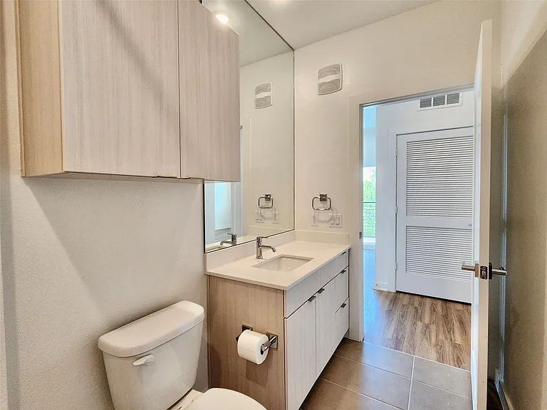 4802 S Congress Ave #208 — Photo 15