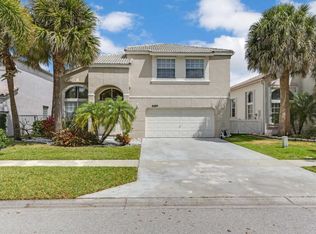 6689 Ashburn Rd, Lake Worth, FL 33467