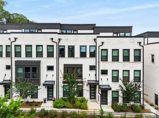 517 Whitlox Rd NW, Atlanta, GA 30318