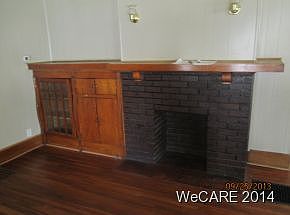 3rd image of 575 W Grand Ave