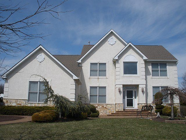 For Sale: 48 Providence Dr., Richboro, PA 18954