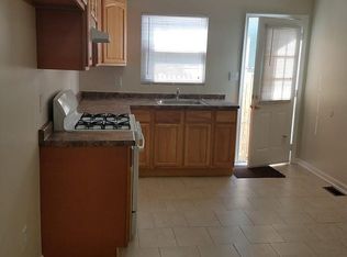 3535 Emerald St, Philadelphia, PA 19134
