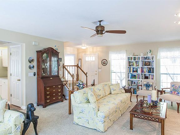 4th image of 5213 NW 49th Ln