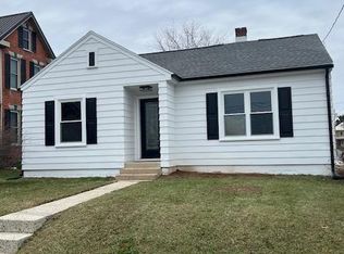 481 E Catherine St, Chambersburg, PA