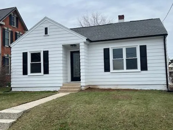 481 E Catherine St, Chambersburg, PA 17201