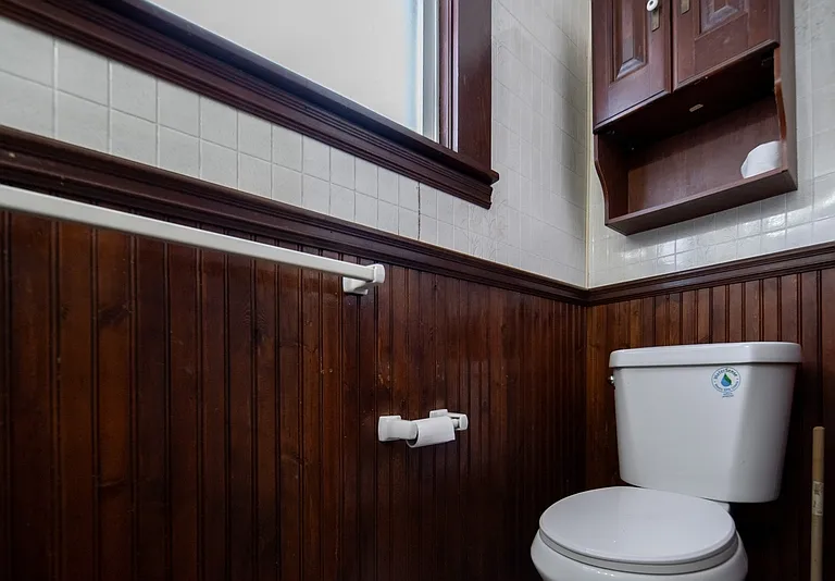 11 King Ave #2 — Photo 22