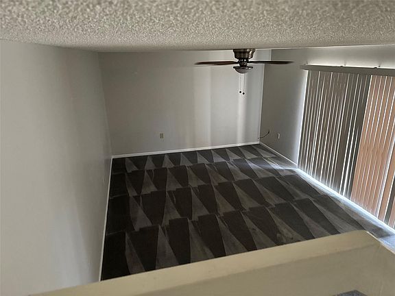 4th image of 3102 SW Sunset Trace Circle #3102