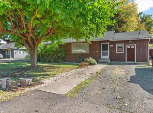 221 Ortega St, Eagle Point, OR 97524