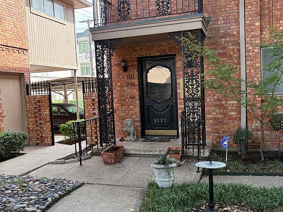 2nd image of 8526 Baltimore Dr APT 101