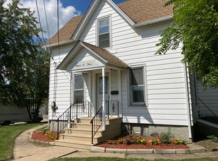 1103 Oak St, Dekalb, IL 60115