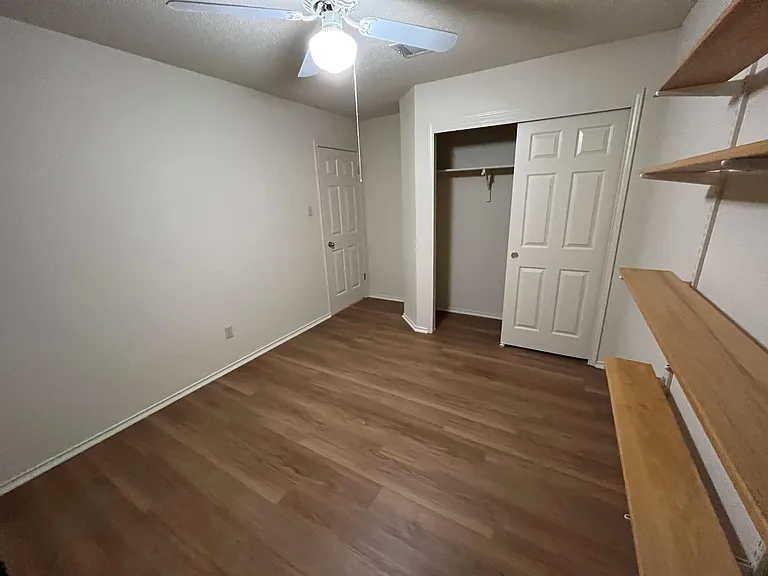 862 Latteridge Dr — Photo 23