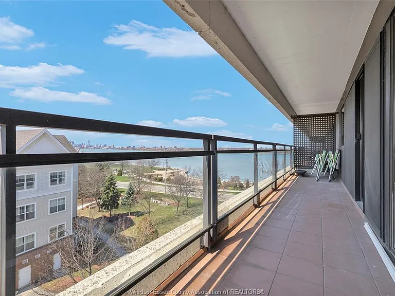 5125 Riverside Dr E #604 — Photo 25