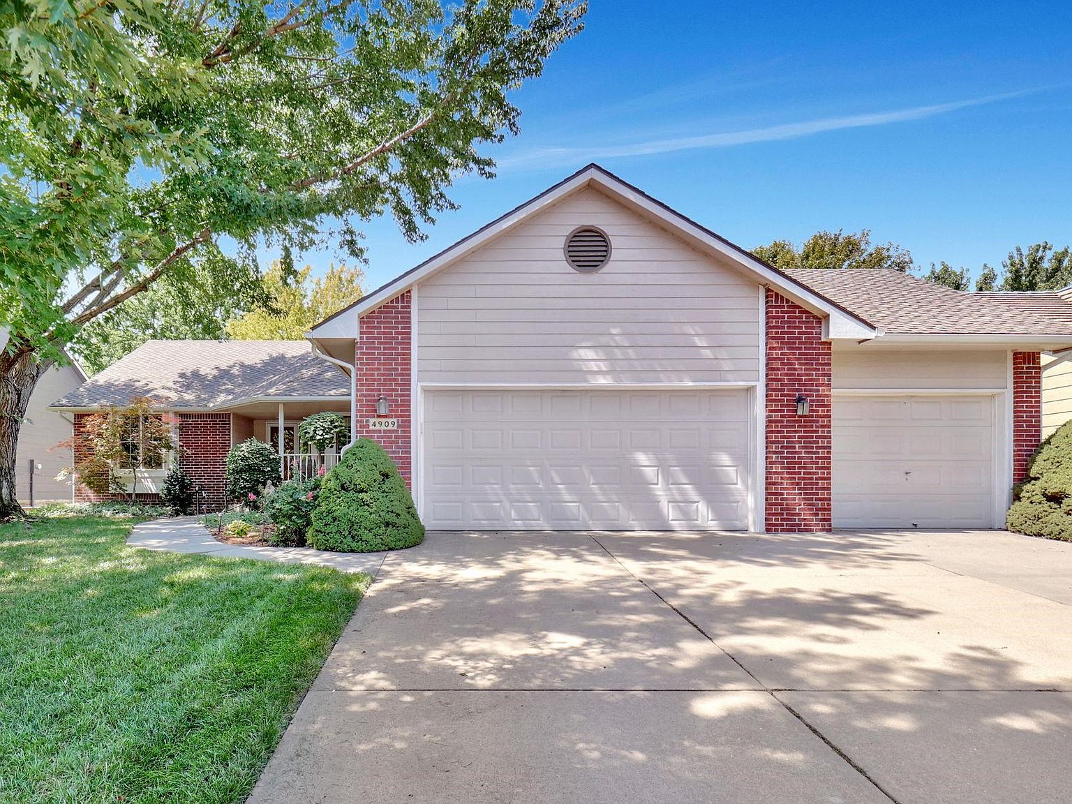 4909 N Homestead St, Wichita, KS 67220 | Zillow