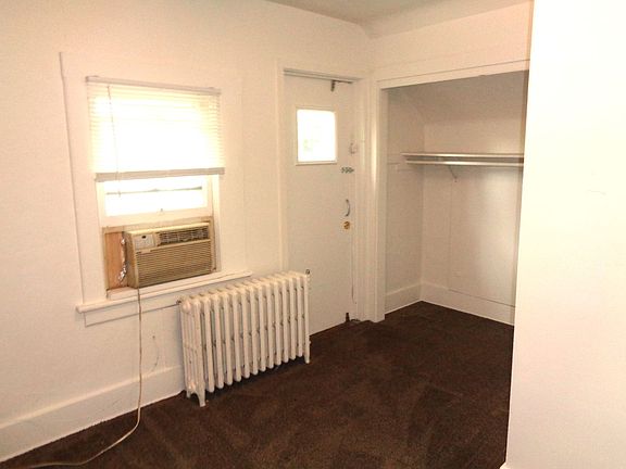 5th image of 1420 Garfield St #1