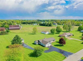 1741 Valley Heights Rd, Xenia, OH 45385