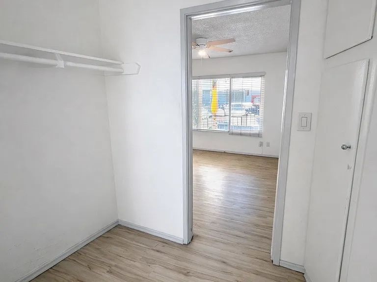 00-360 Lime Ave #313 — Photo 8