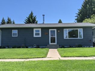 224 20th St E, Williston, ND 58801