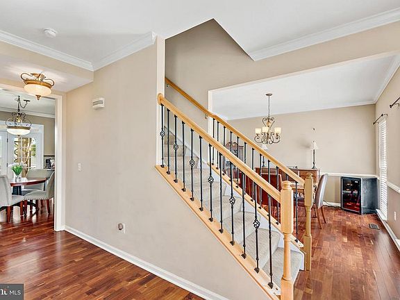 4th image of 6308 Corbin Woods Ct