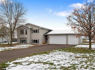 17580 309th Ct, Shafer, MN 55074