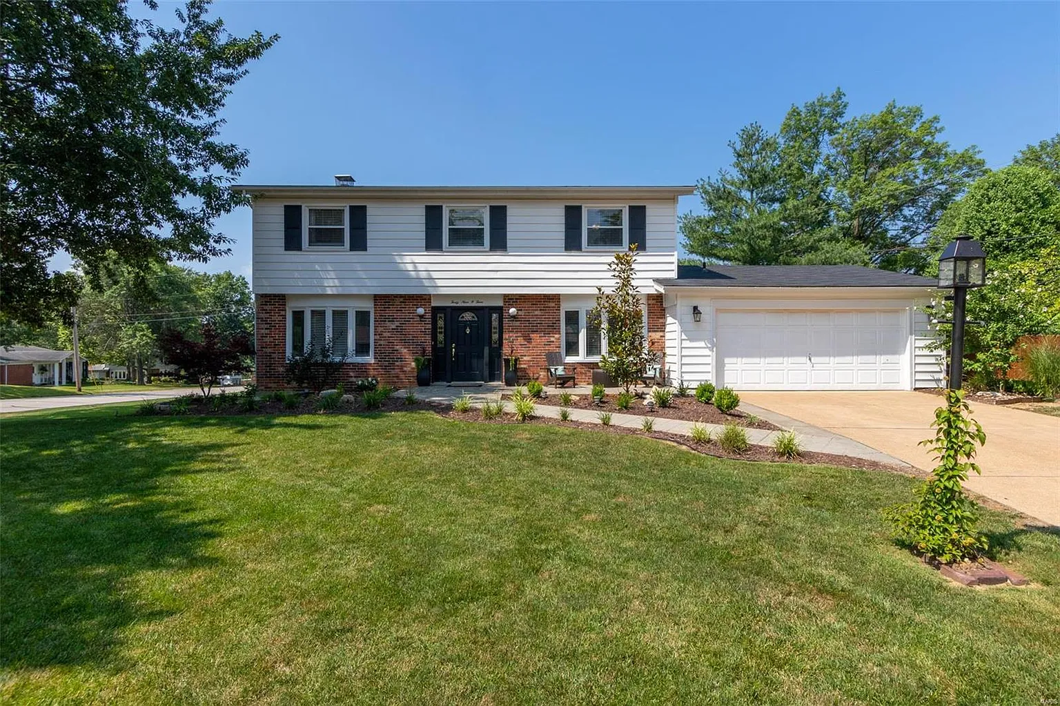 4904 Sherborne Dr photo 1
