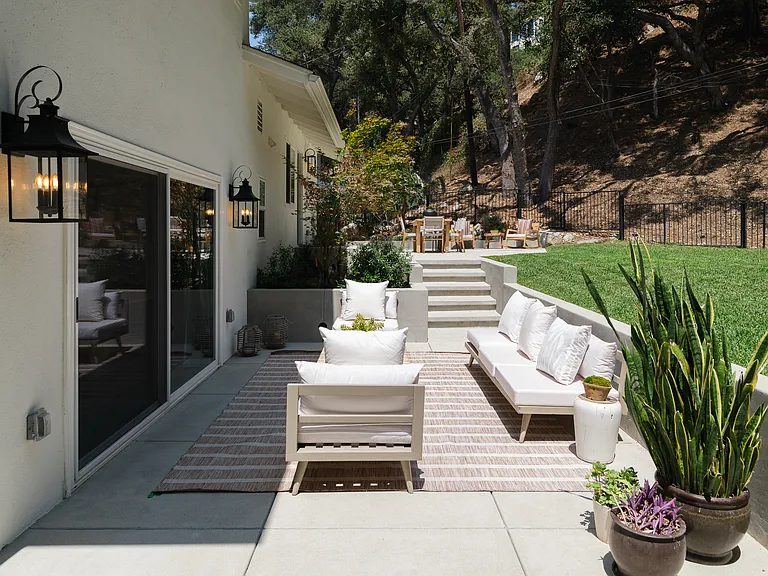 510 Foothill Ave — Photo 45