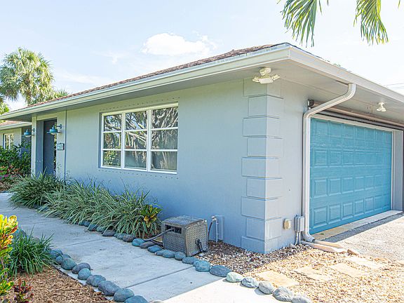 side view - garage