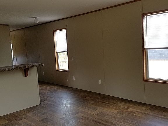 3rd image of 8193 Seahorse Dr