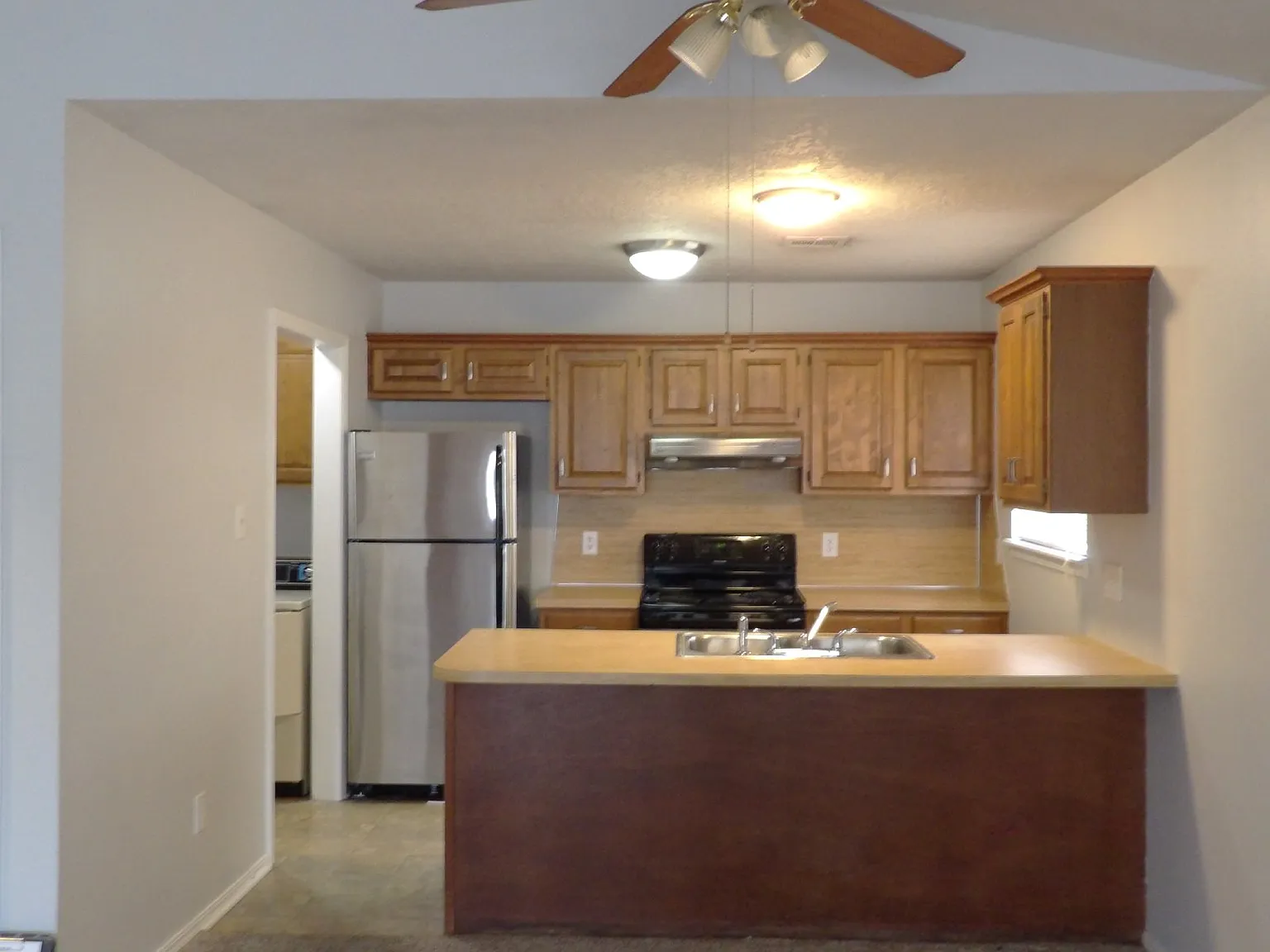 2 bed, 912 sqft, $795 — Photo 4