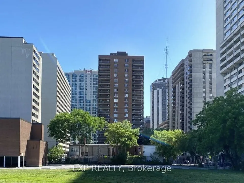 475 Laurier Ave W #1708