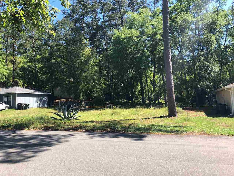 1st image of 2237 Foster Dr